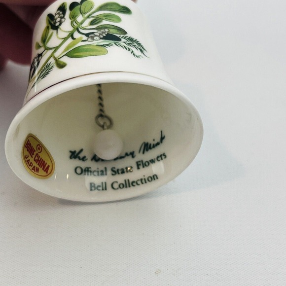 Danbury Mint‎ Oklahoma Mistletoe Official State Flower Bell Collection - Picture 3 of 5